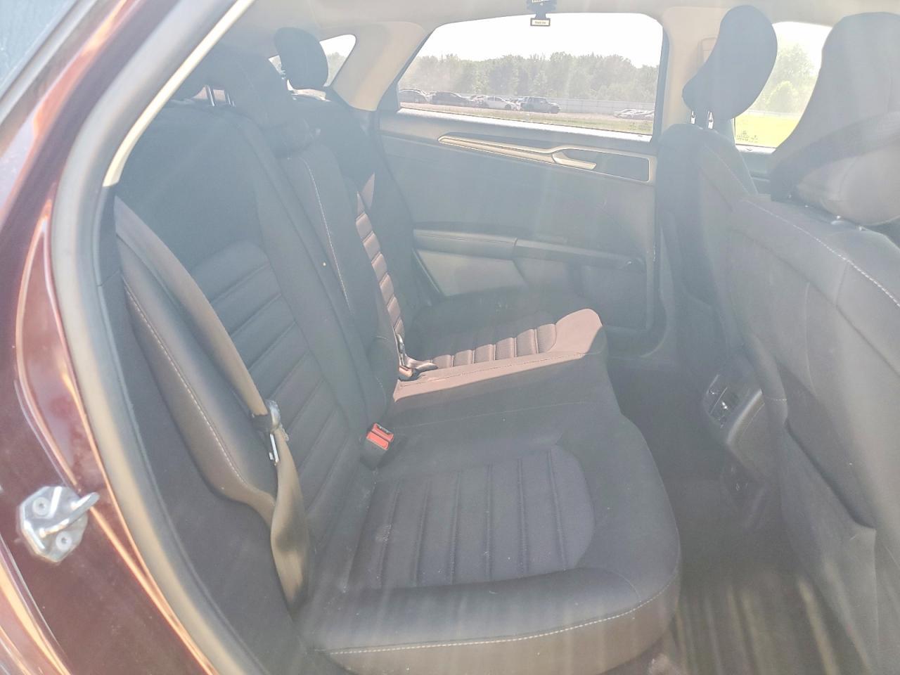 2018 Ford Fusion se Hybrid