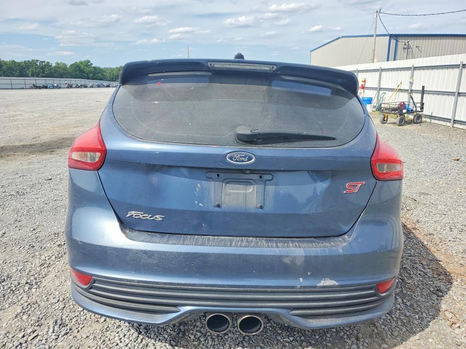 2018 Ford Focus st