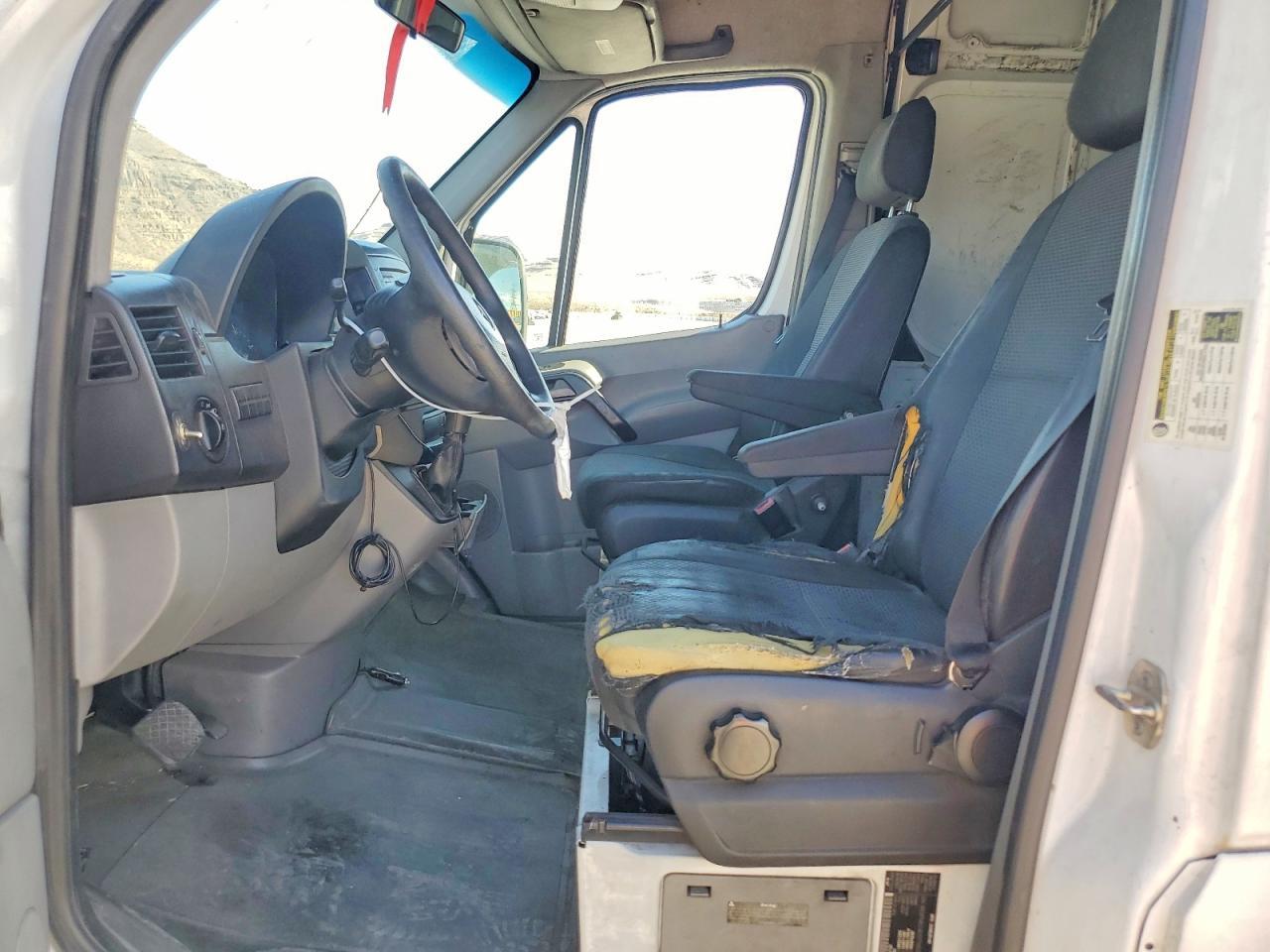 2013 Mercedes-Benz Sprinter 2500 Delivery Van