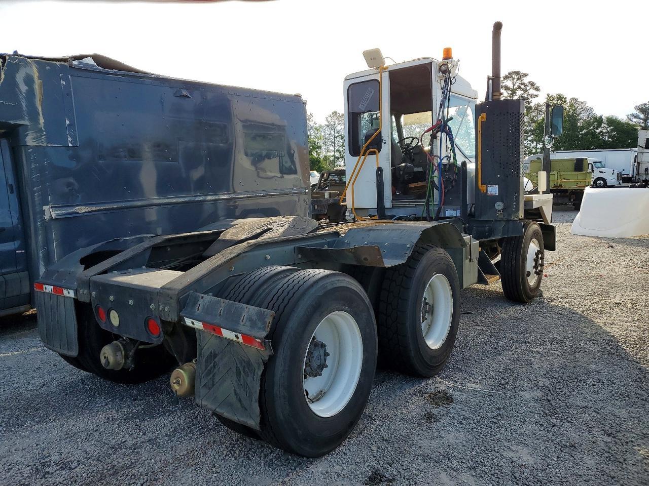 2019 Kalm AR Ottawa T2 Yard Truck