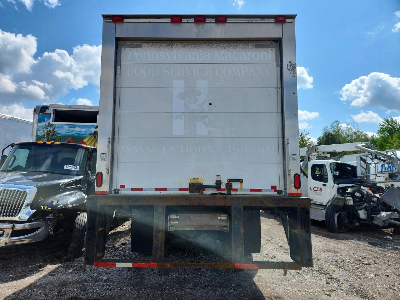 2019 Freigliner 2019 Freightliner Business Class M2 Refrigerated B