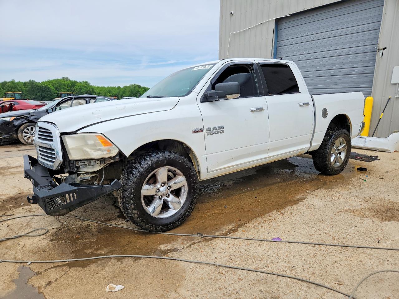 2016 Dodge RAM 1500 SLT