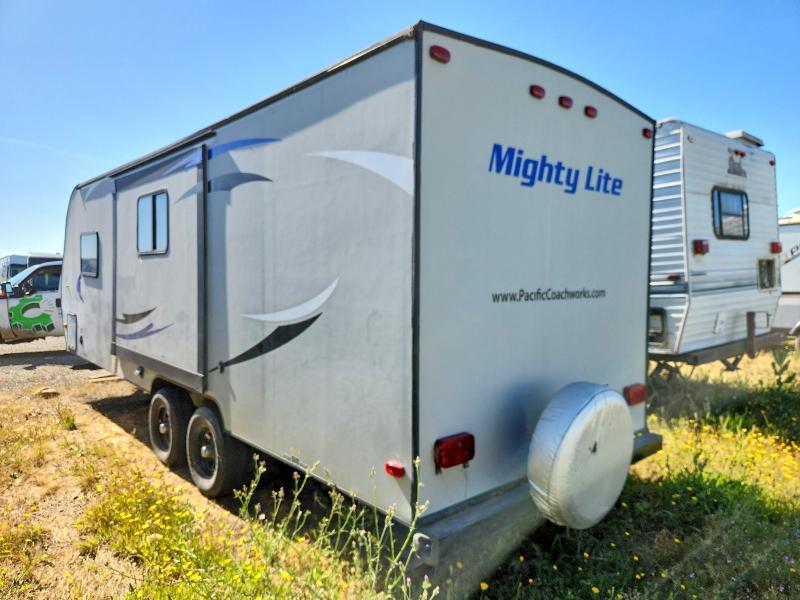 2016 Migh Trailer