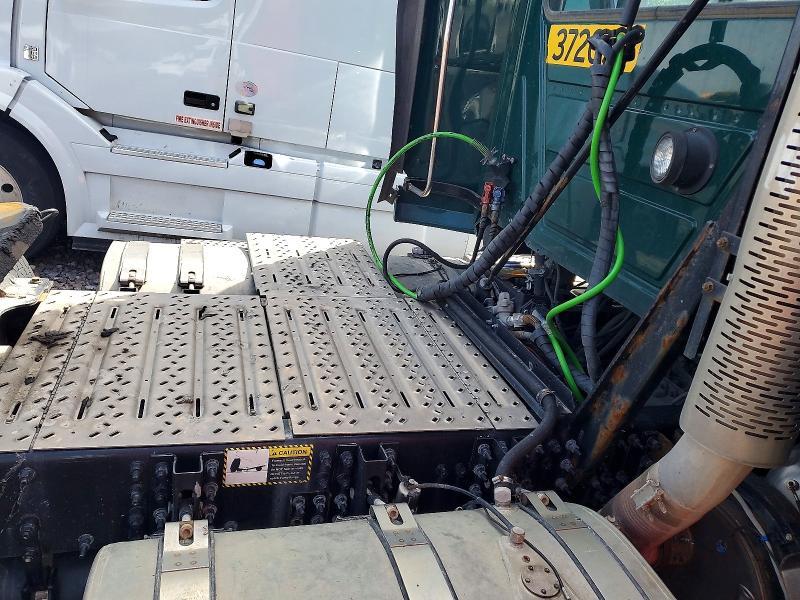 2018 Mack CXU612 Semi Truck