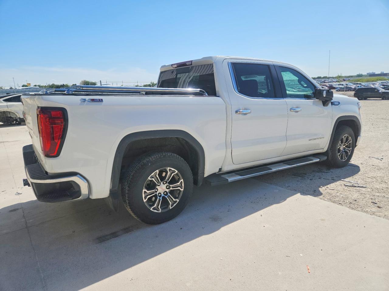 2021 GMC Sierra K1500 SLT