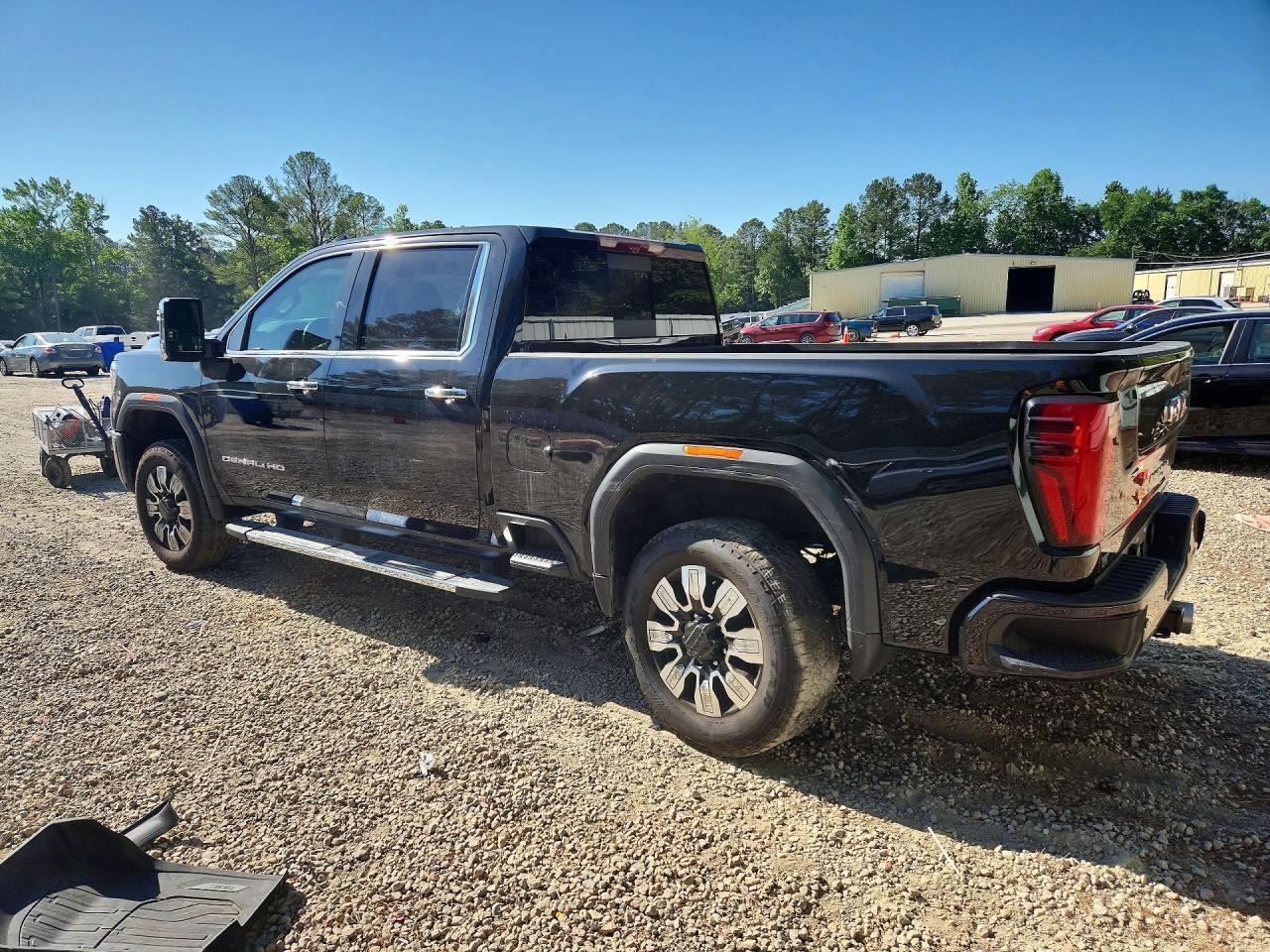 2025 GMC Sierra K2500 Denali