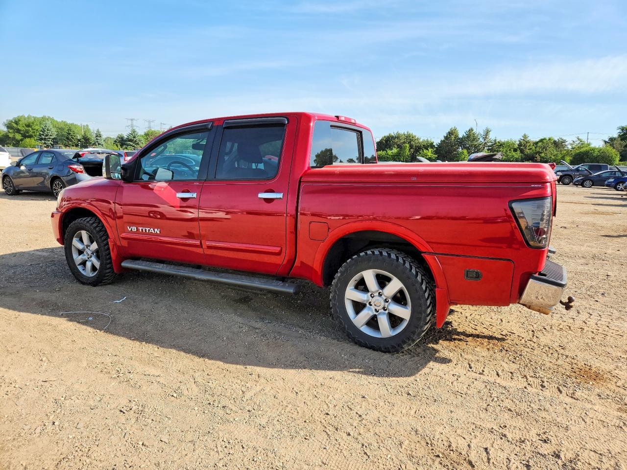 2011 Nissan Titan SV