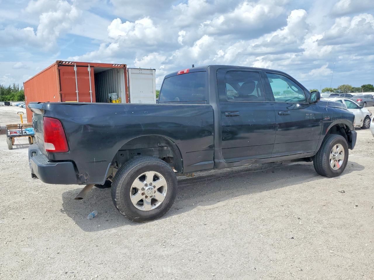 2016 Dodge RAM 2500 ST