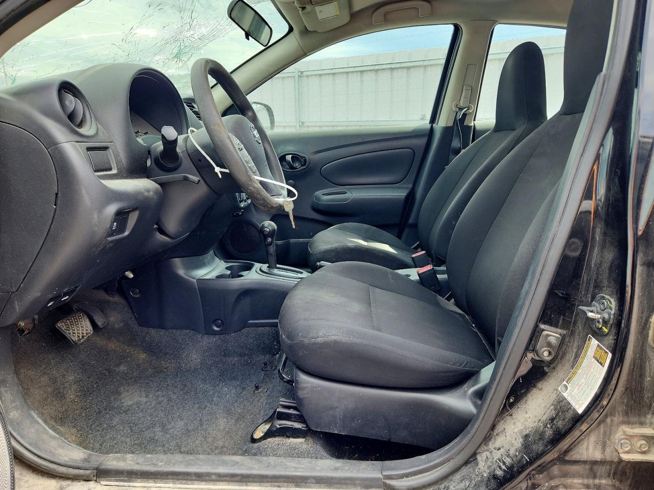 2015 Nissan Versa 1.6 s Plus