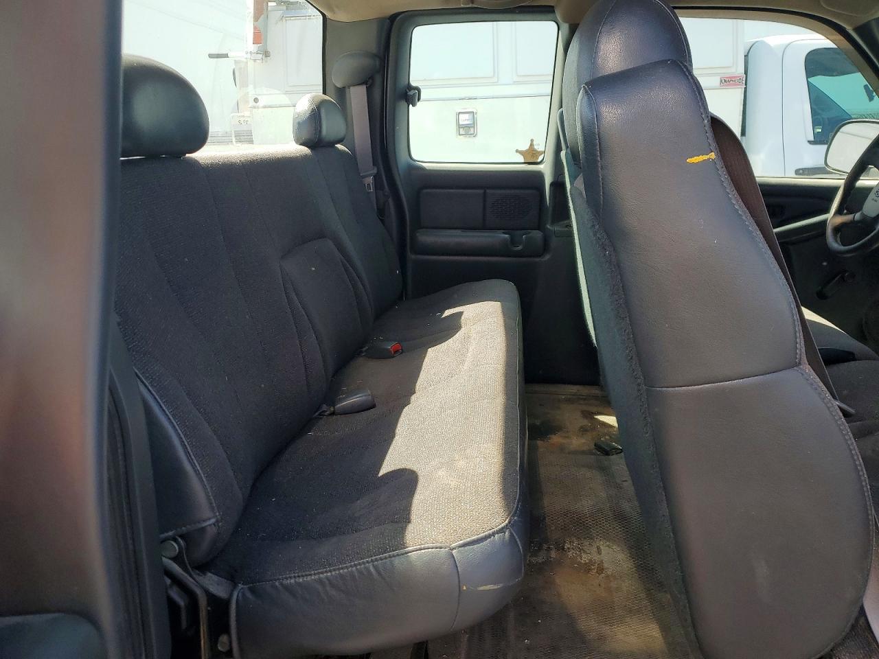 2000 Chevrolet Silverado K2500