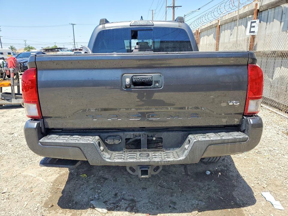 2017 Toyota Tacoma TRD Sport