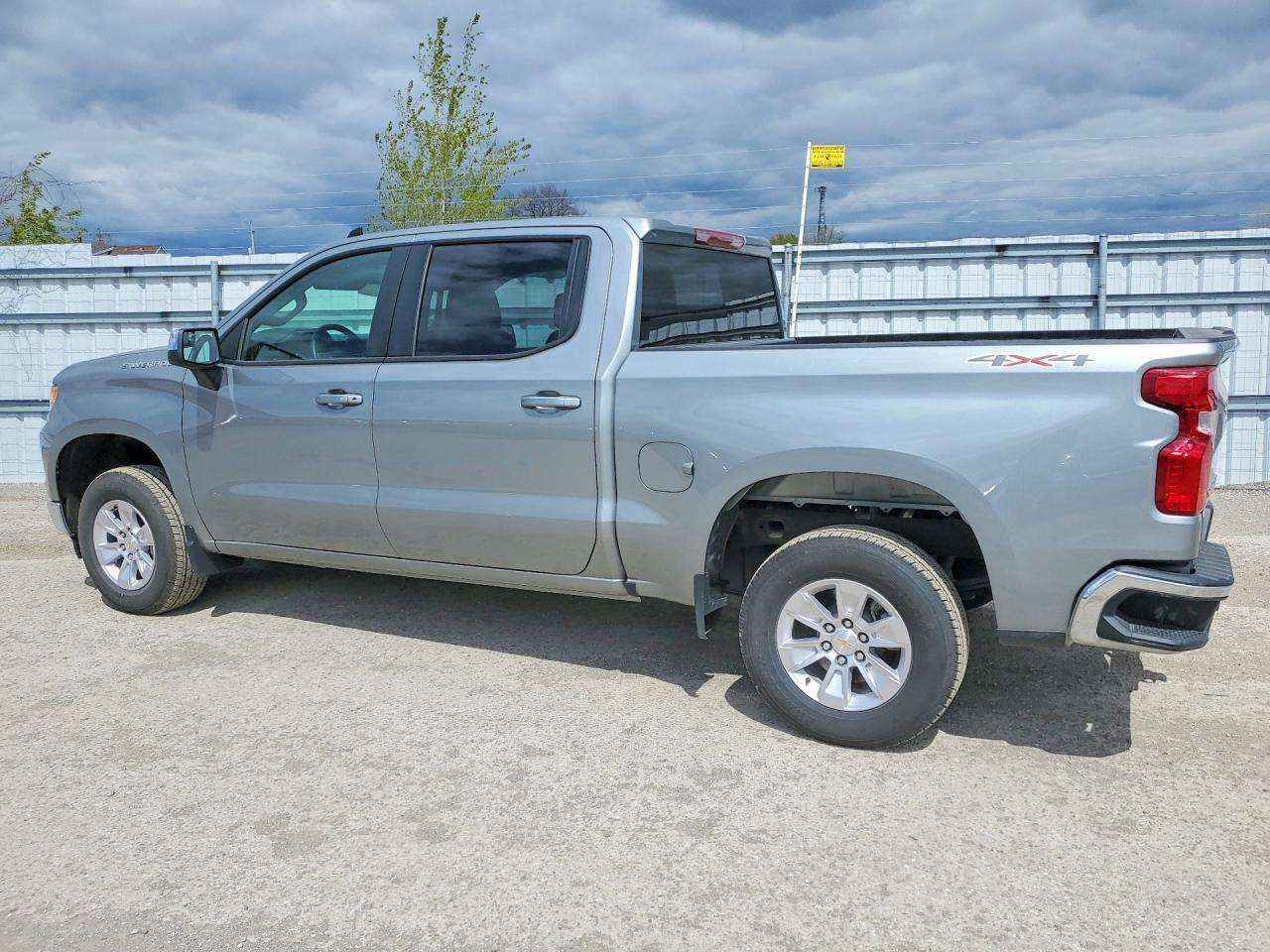 2026 Chevrolet Silverado K1500 LT