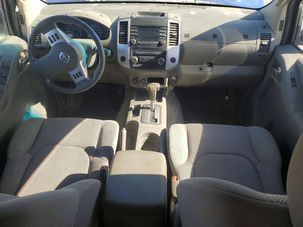 2014 Nissan Frontier S