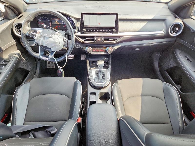 2023 KIA Forte GT Line