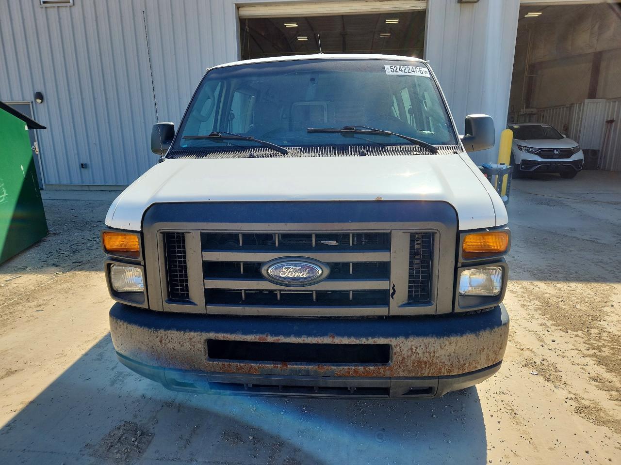 2009 Ford Econoline E350 Super Duty Wagon