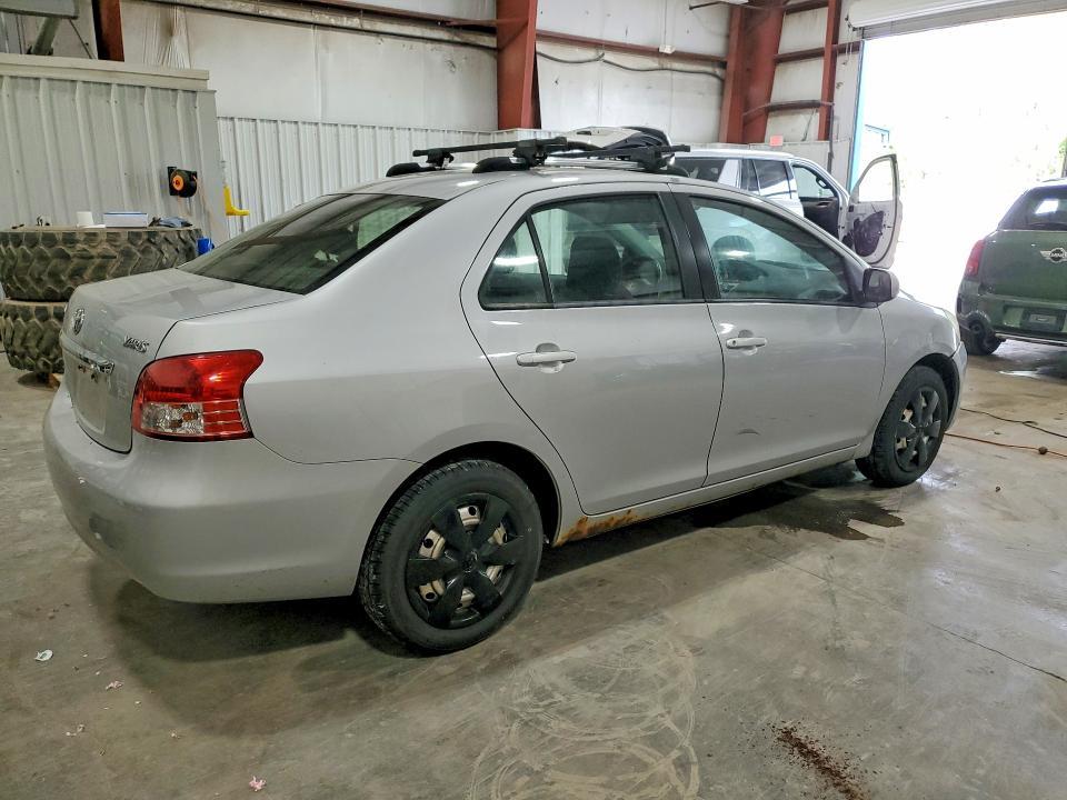 2008 Toyota Yaris Base