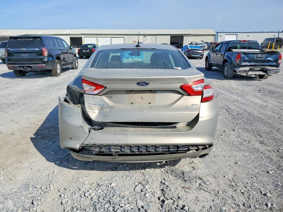 2015 Ford Fusion se