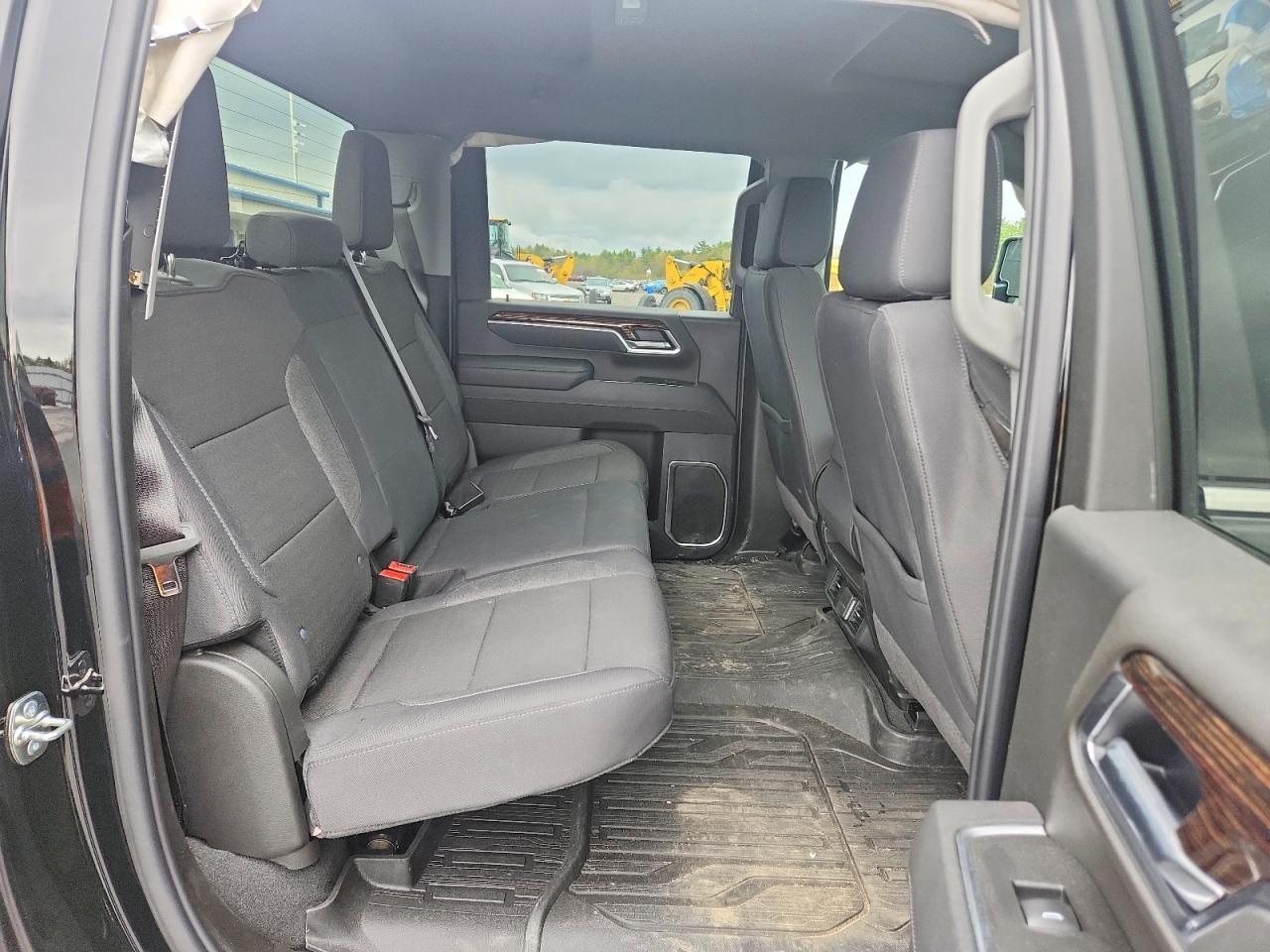 2026 GMC Sierra K2500 SLE