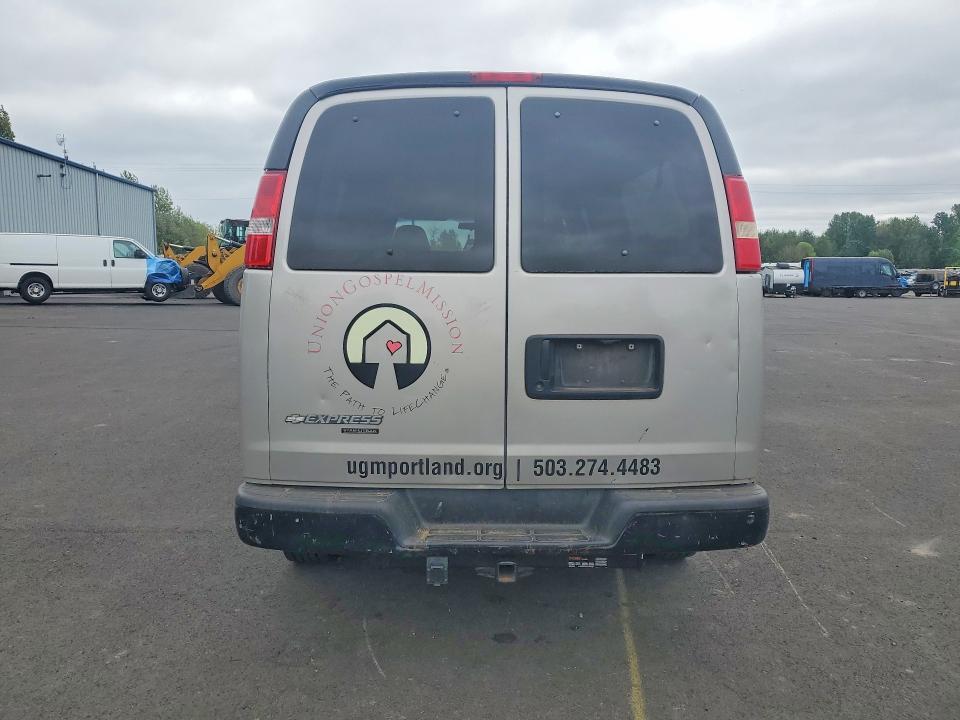 2008 Chev Express G3500