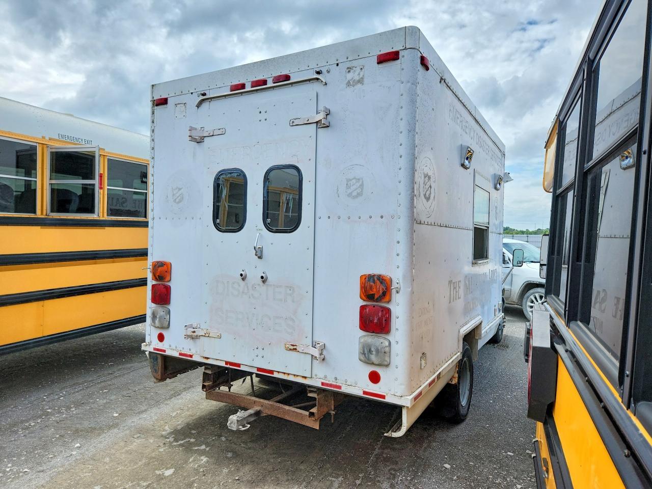 1995 Ford E350 BOX Truck
