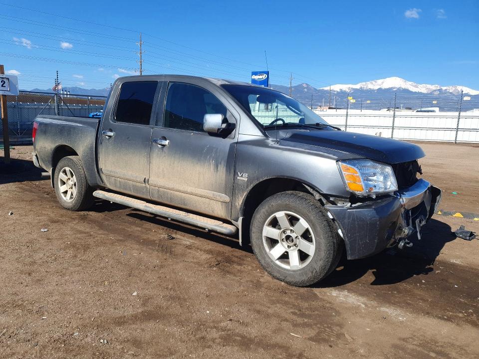 2004 Nissan Titan XE