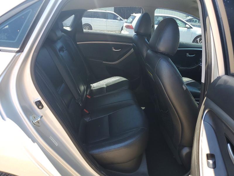 2013 Hyundai Elantra gt Base