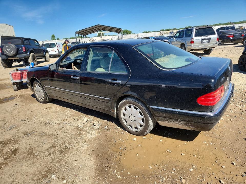 1998 Mercedes-Benz E 320