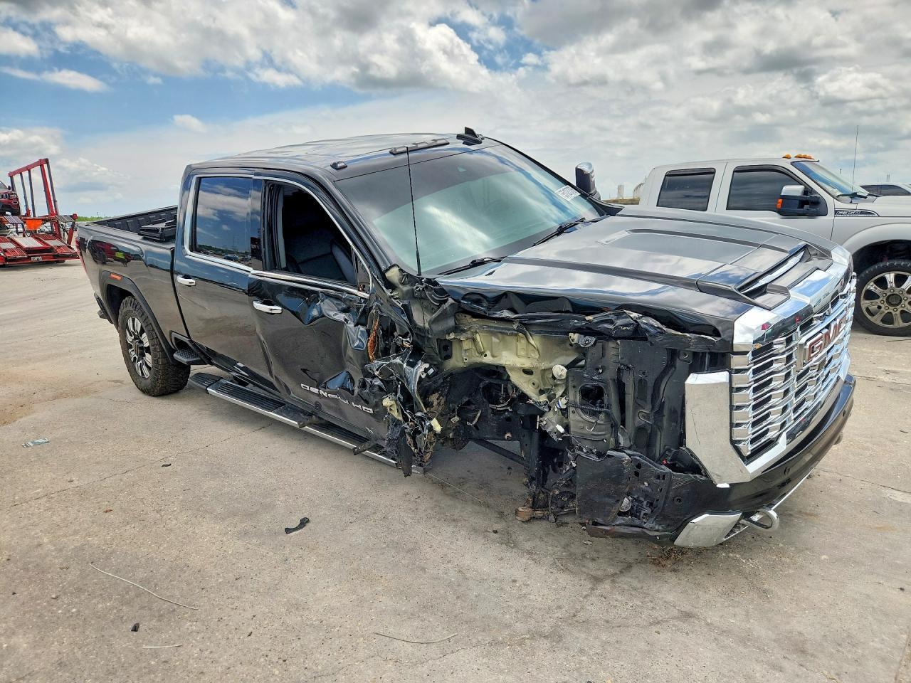 2024 GMC Sierra K2500 Denali