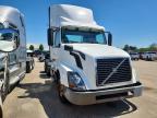 2016 Volvo VN VNL-Semi Truck