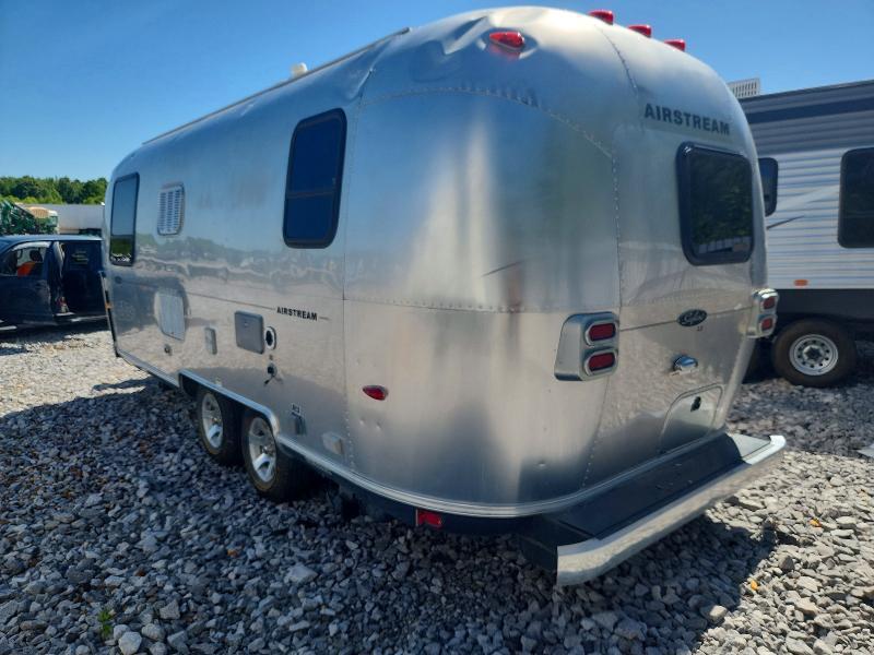 2006 Airstream Camper