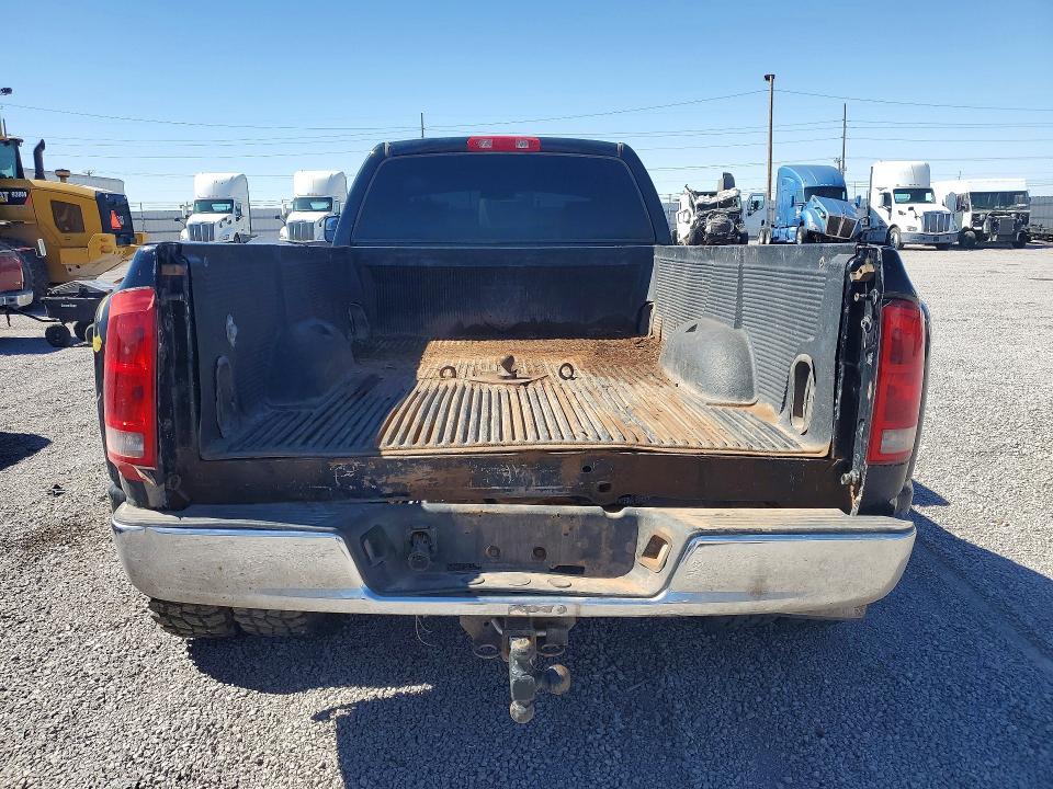2005 Dodge RAM 3500 ST