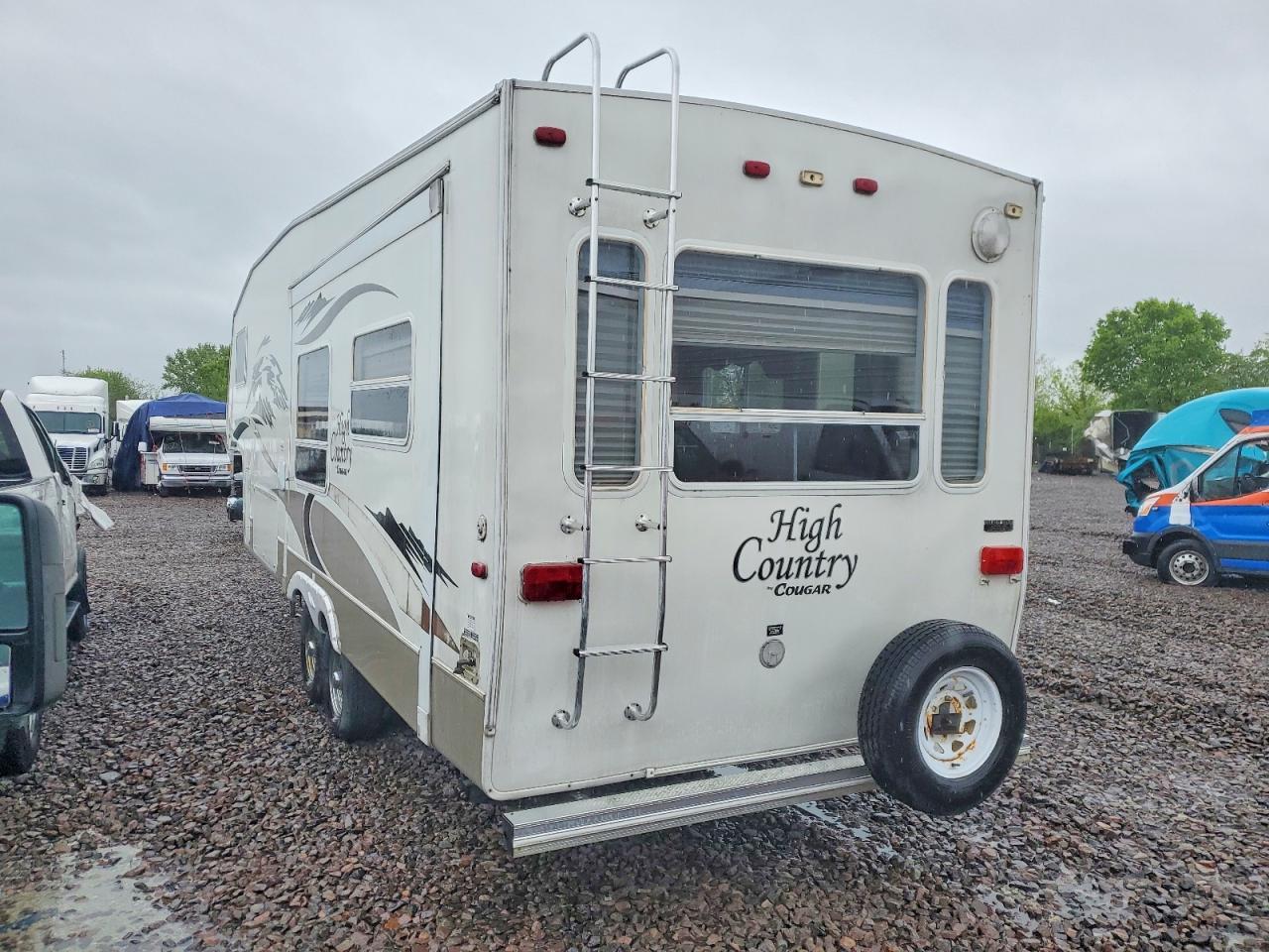 2004 Keystone Cougar Camper