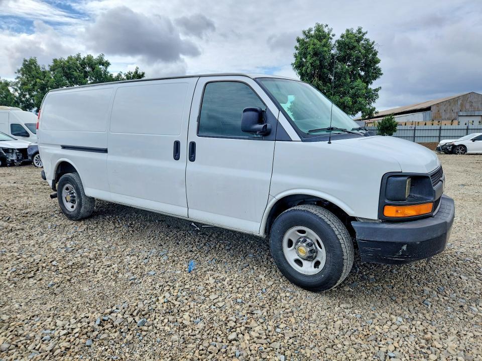 2013 Chevrolet Express G2500
