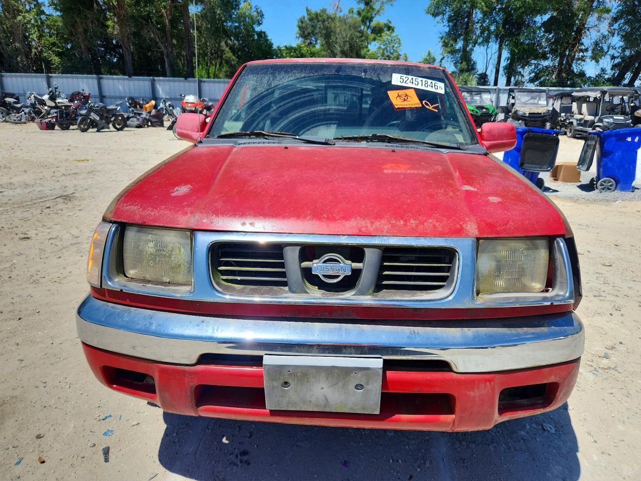 2000 Nissan Frontier XE Desert Runner