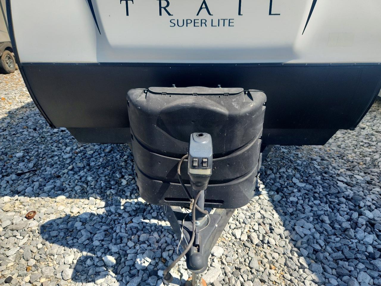 2020 Keystone Trailer