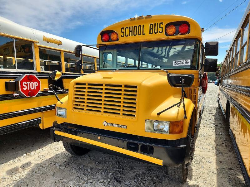 1990 International 3000 3700