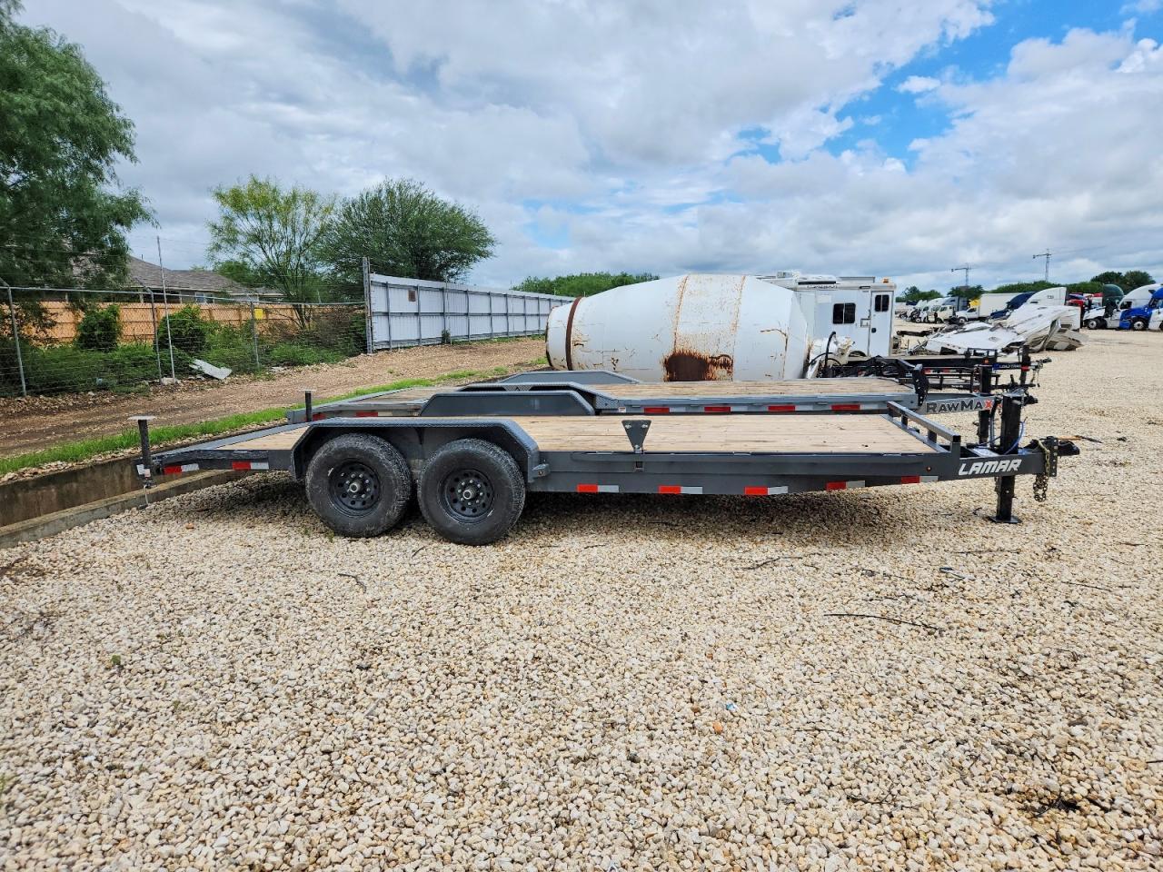 2026 Lamar H6832027 Equipment Trailer