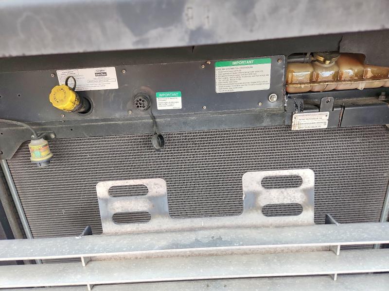 2015 Freightliner Chassis XC