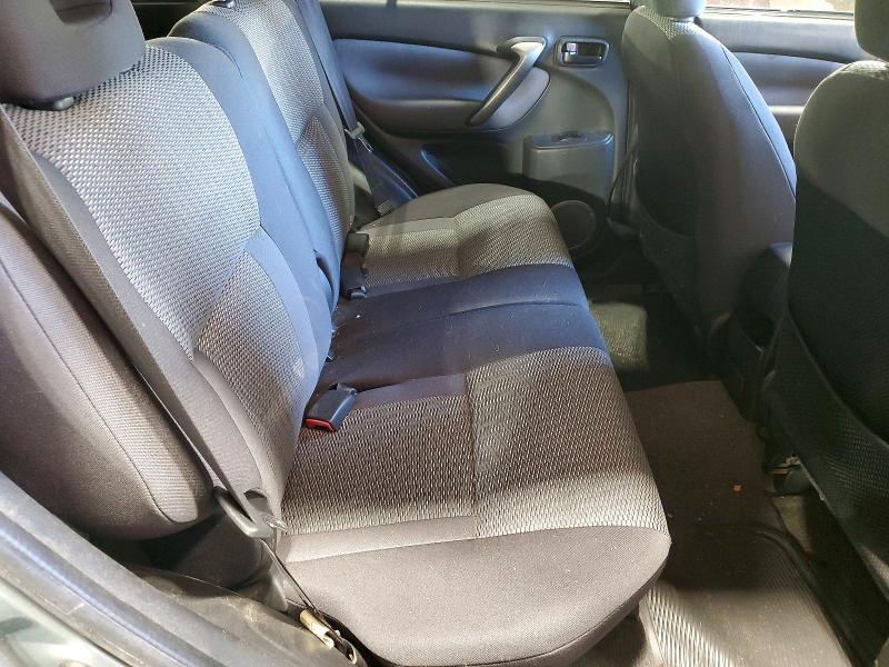 2005 Toyota Rav4 Base