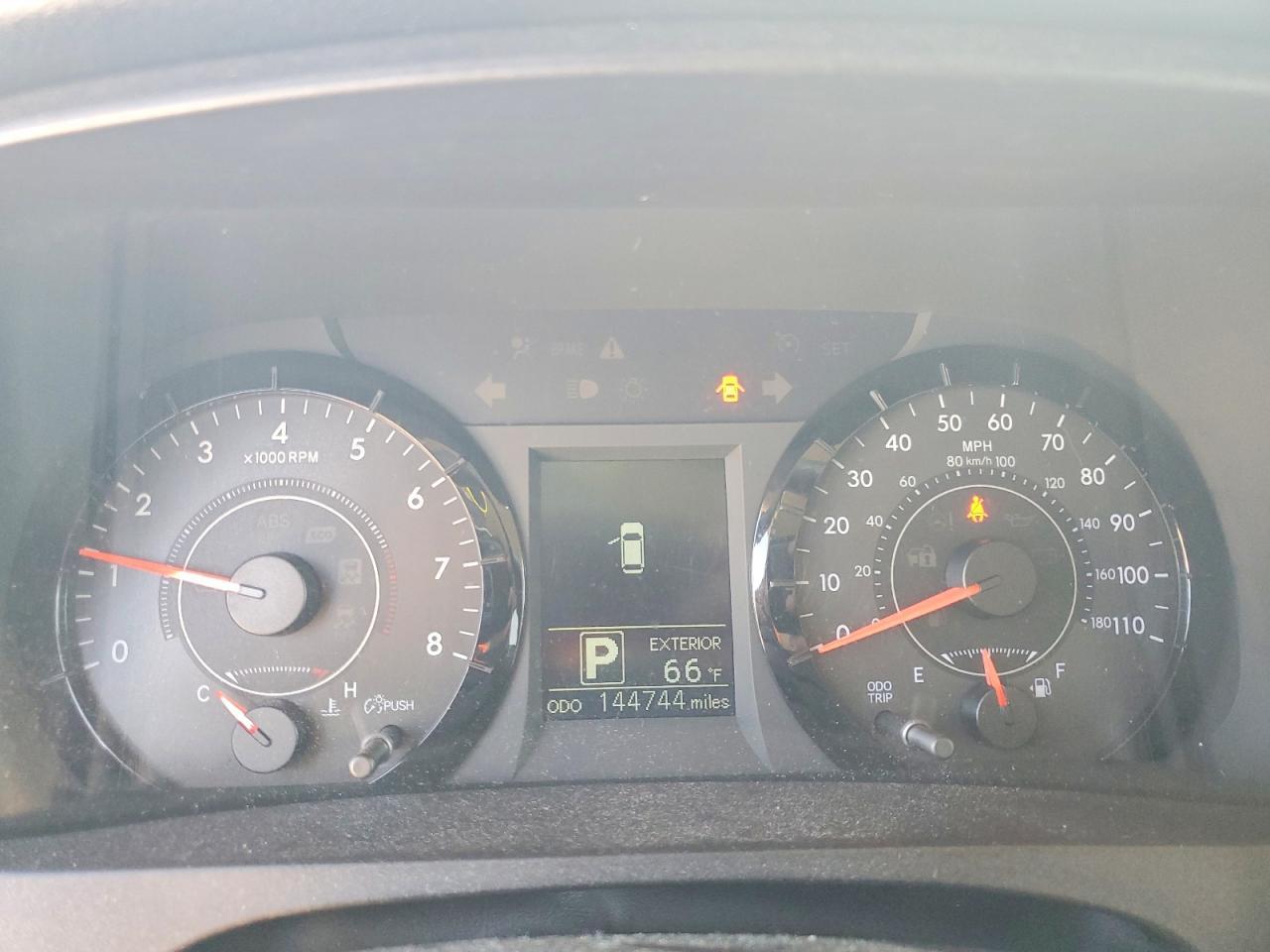 2016 Toyota Sienna le