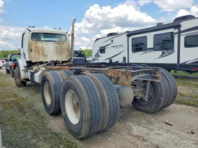 2017 Freightliner Business Class M2 Truck cab and
