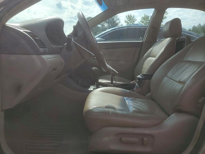 2002 Toyota Camry le
