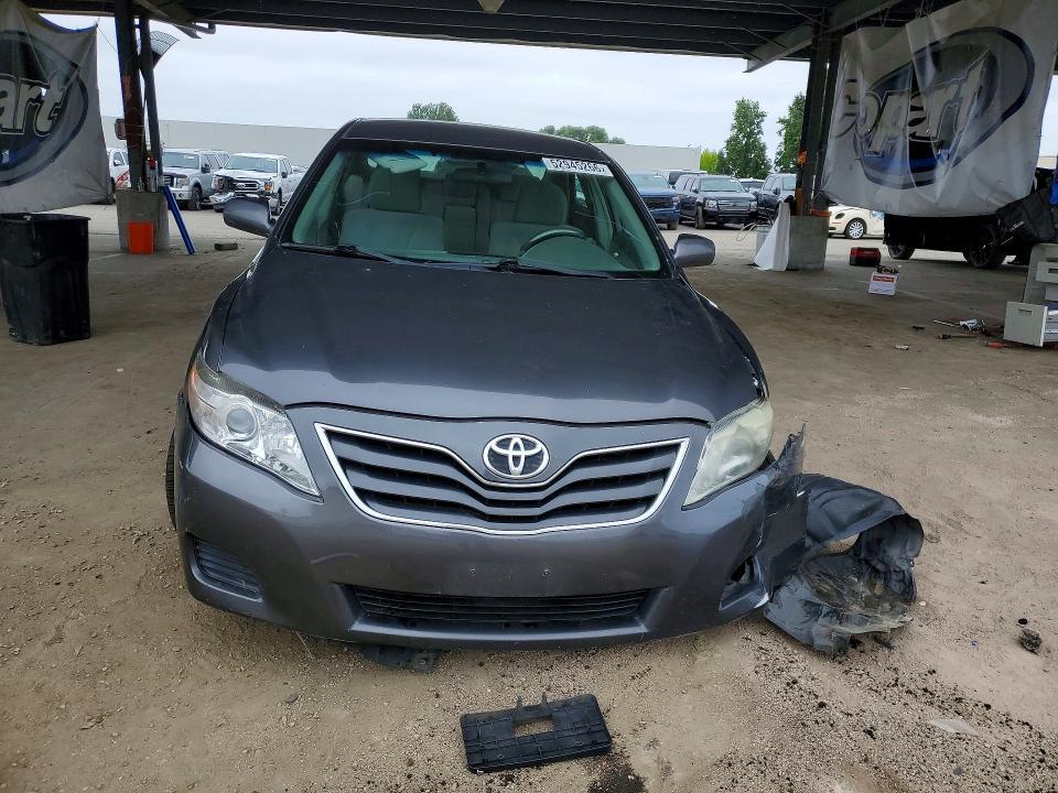 2011 Toyota Camry le