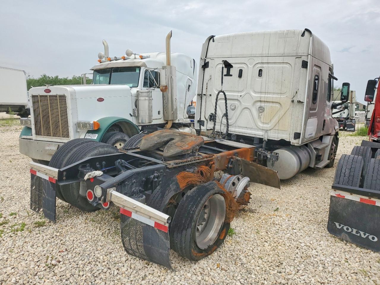 2024 Freigliner 2024 Freightliner Cascadia 126 Semi Truck