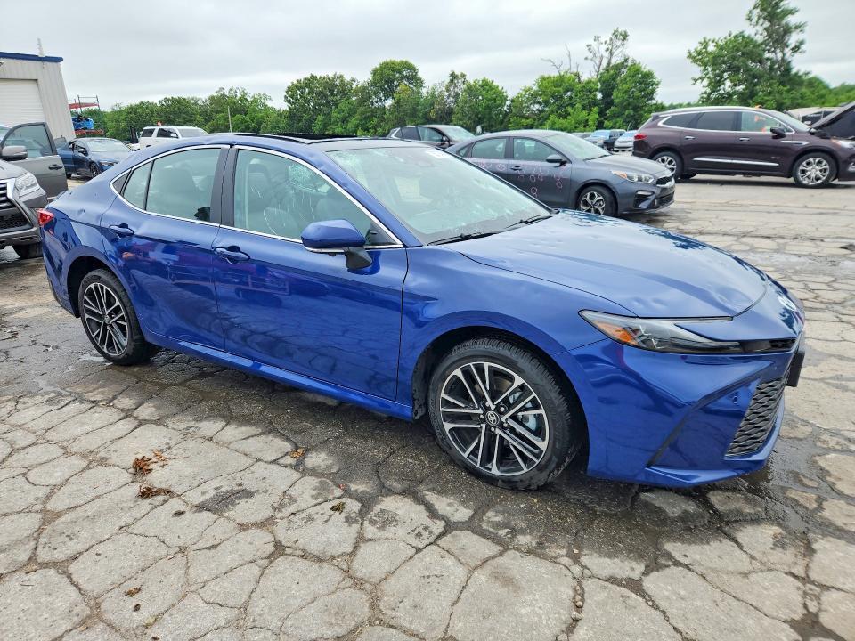 2026 Toyota Camry xle