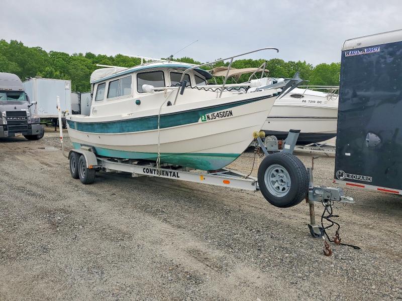 2001 Cape Dory Boat