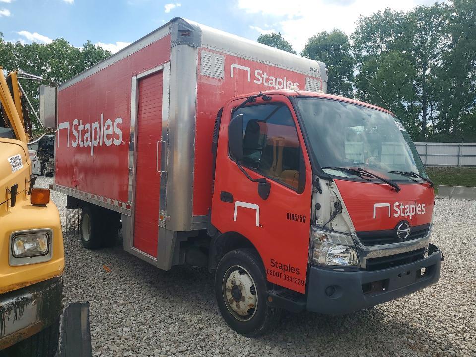 2018 Hino 195 BOX Truck