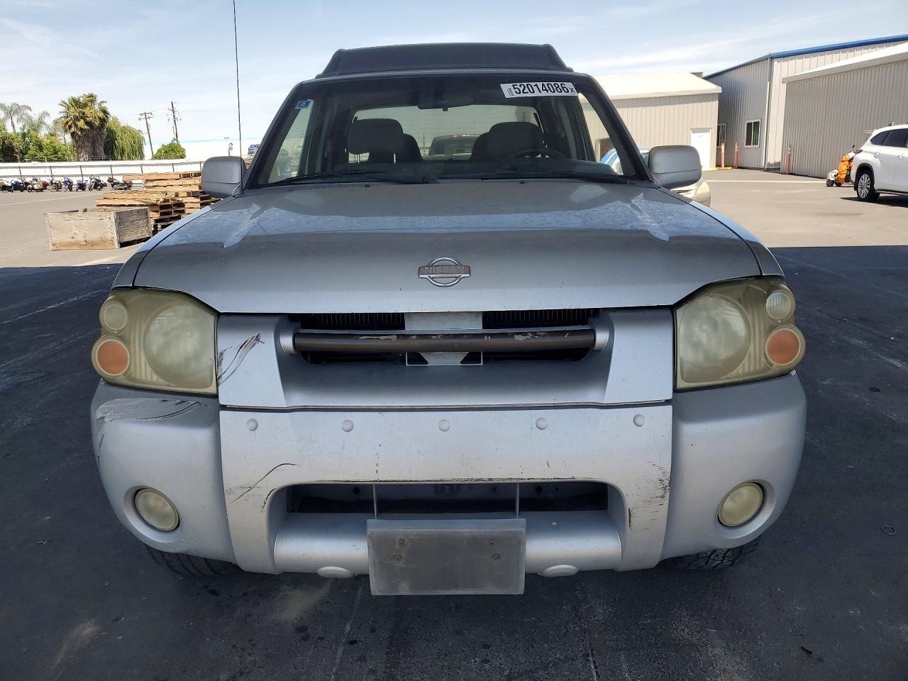 2001 Nissan Frontier XE