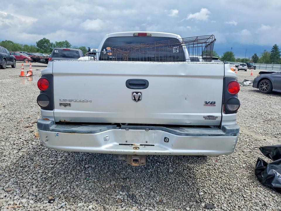 2005 Dodge Dakota Quad Laramie
