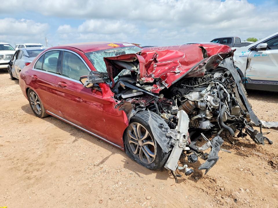 2016 Mercedes-Benz C300